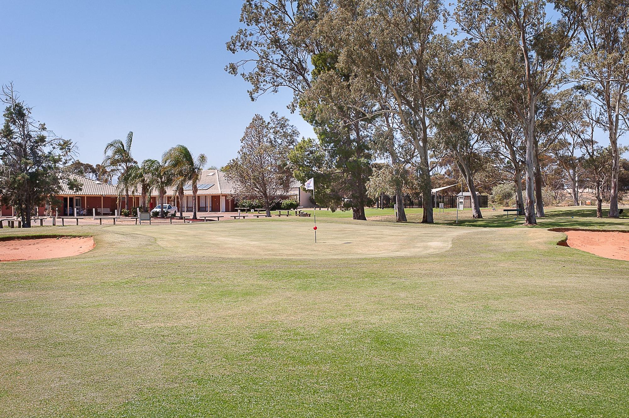 Standpipe Golf Motor Inn Port Augusta Dış mekan fotoğraf